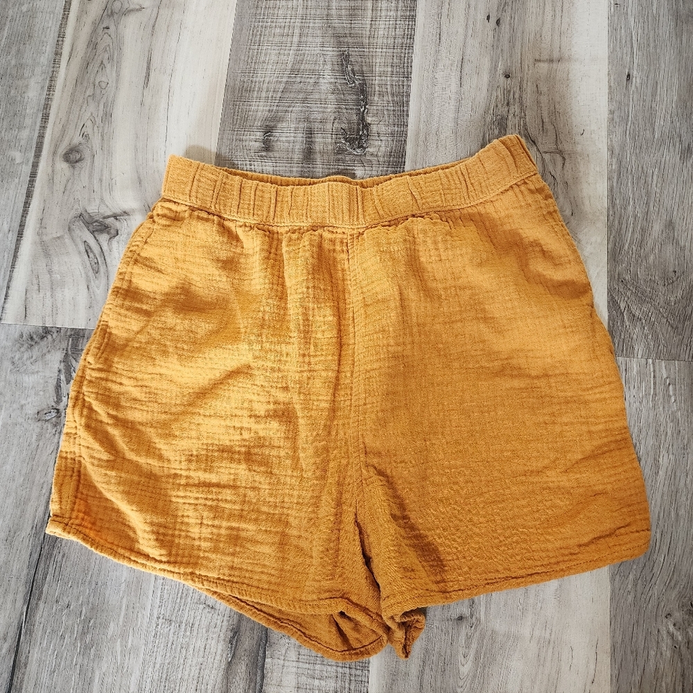 Universal Thread High-Waist Elastic Shorts in Mustard